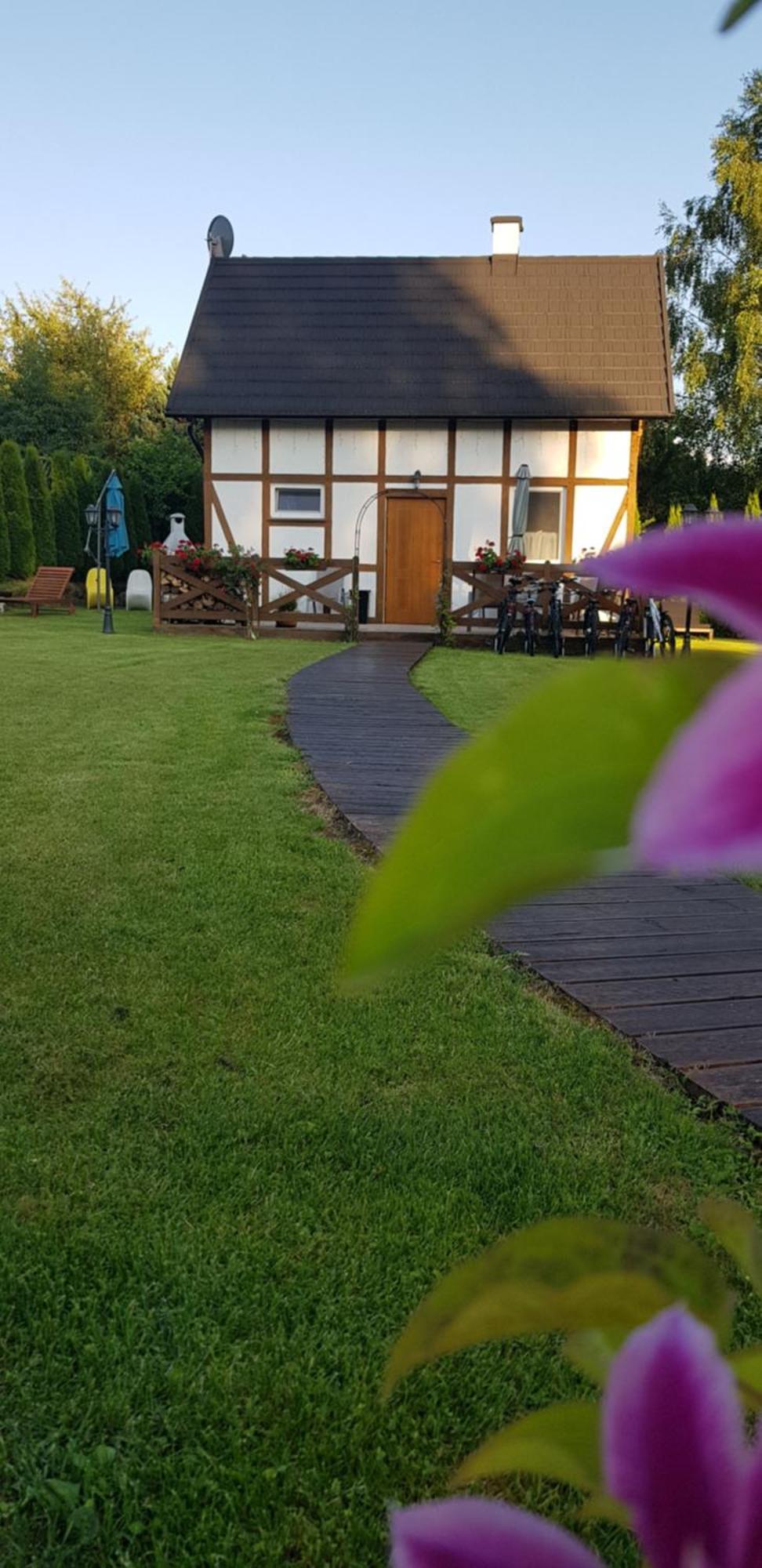 Chata Nad Rzeka Lipusz Exterior photo